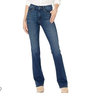 NWT Joe's Hi (Rise) Honey curvy bootcut jean